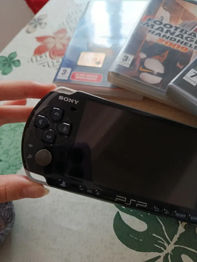 PSP portable Sony console Giochi Wall-E, Football