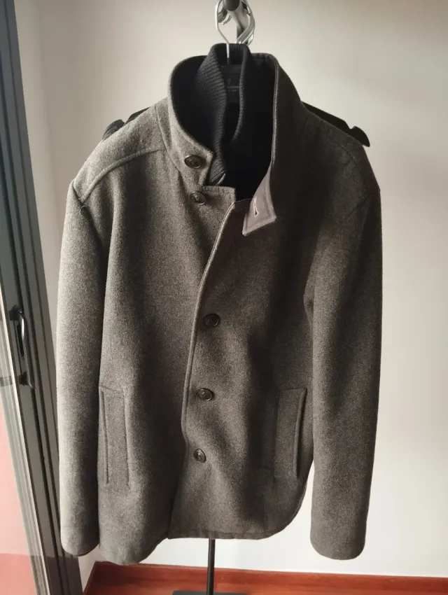 Abrigo Jack & Jones Gris