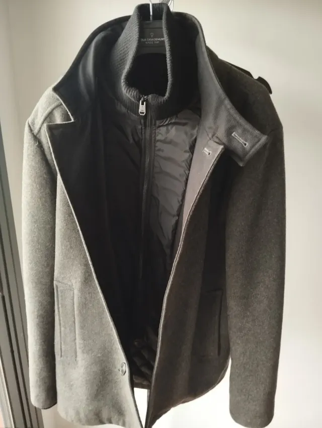 Abrigo Jack & Jones Gris