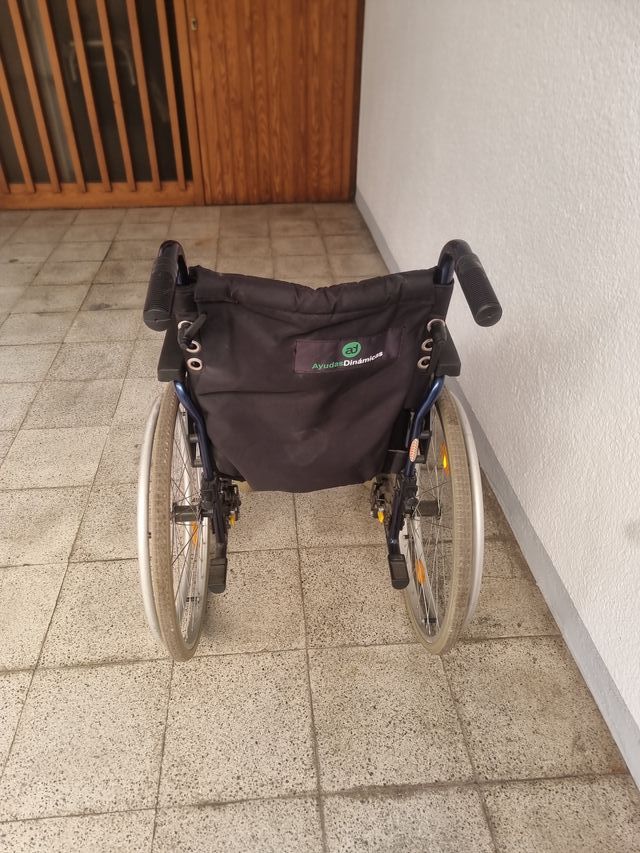 Silla de ruedas Y caminadora