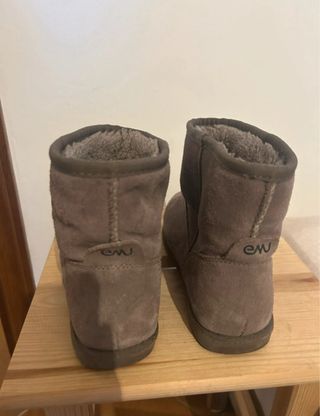 Stivaletti Emu con pelo Tg 36