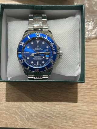 reloj Azul y Verde