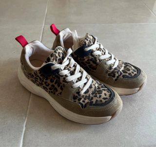 Zapatillas Mujer Leopardo Beige y Marrón