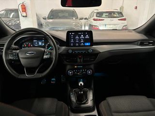 Ford Focus 1.0 Ecoboost MHEV 92kW ST-Line