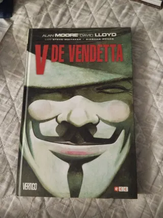 V de Vendetta (Edición cartoné)