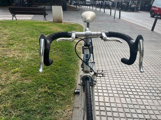 Bicicleta MBK customizada para ciudad