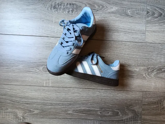 Zapatillas Adidas Talla 36 Azul Claro y Blanco