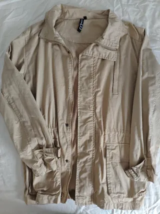 Chaqueta beige