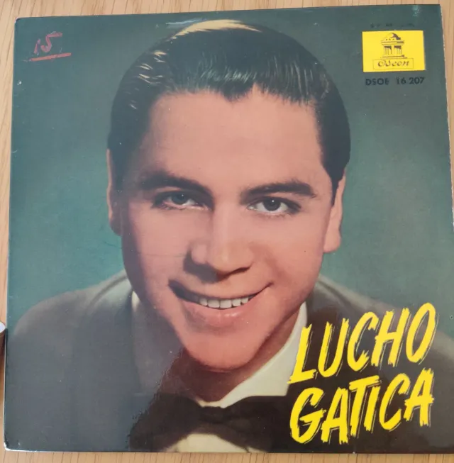 2 Singles Lucho Gatica y José Guardiola