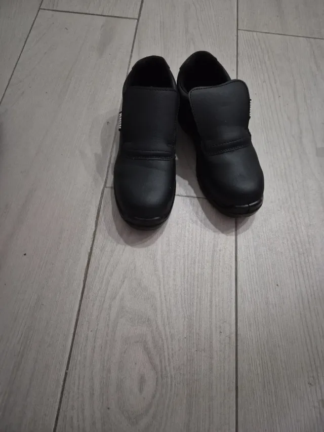 Botas de trabajo mujer talla 39 negras nuevos