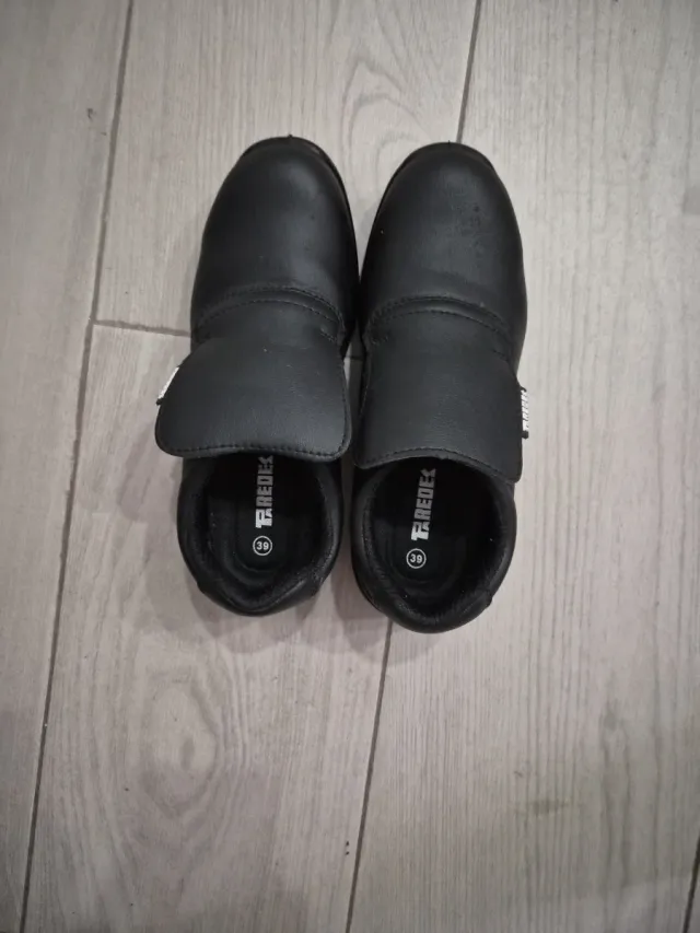 Botas de trabajo mujer talla 39 negras nuevos