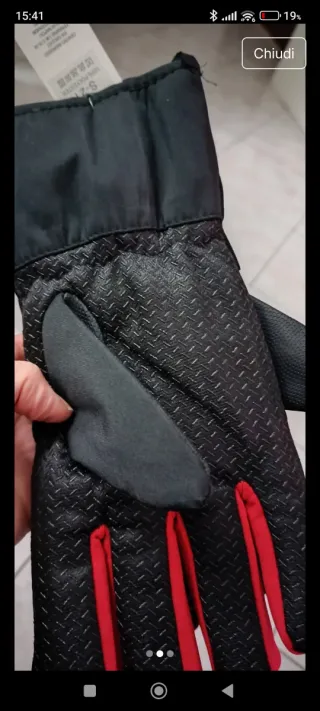 Guanti invernali ATY neri e rossi