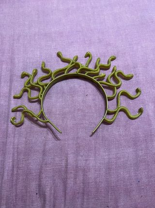 Diademas de fantasía: serpientes, cebra y peludas