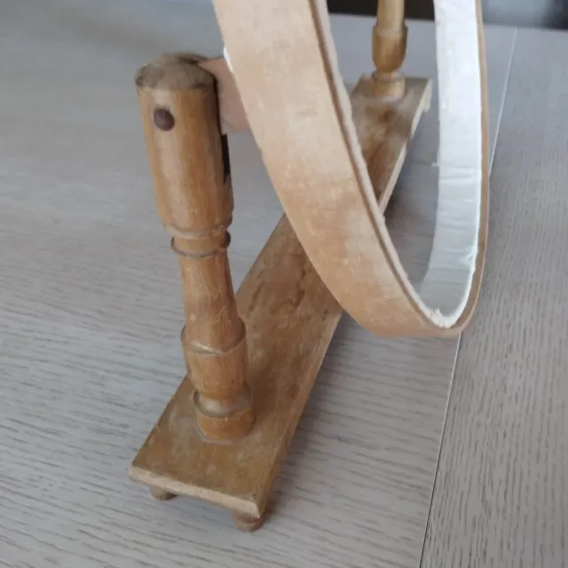 Bastidor de bordar vintage de madera