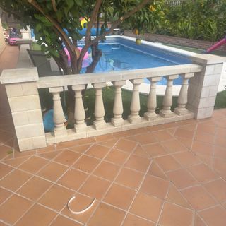 Balaustrada de piedra para piscina