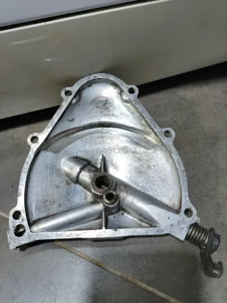 Tapa Embrague Vespa Primavera nk leva corta