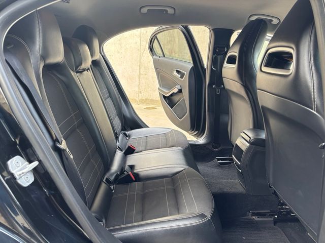 Mercedes-Benz Clase A 180 CDI 110cv