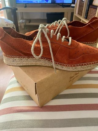 Zapatos Toni Pons ante naranja talla 40
