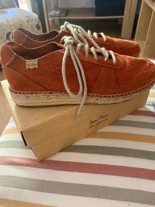 Zapatos Toni Pons ante naranja talla 40
