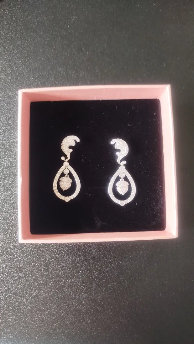 Pendientes de boda de Kate Middleton 