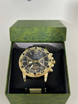 Reloj Cuarzo Dorado y Negro