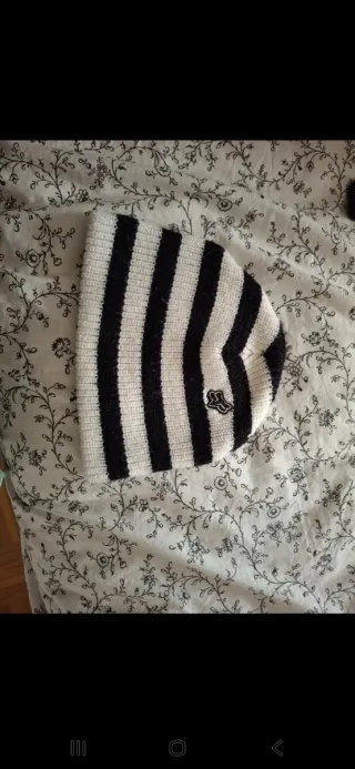 Gorro de lana a rayas Fox