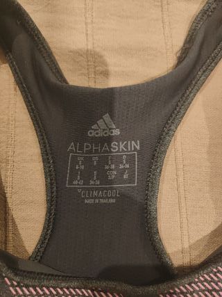 Top Adidas Gris Talla S