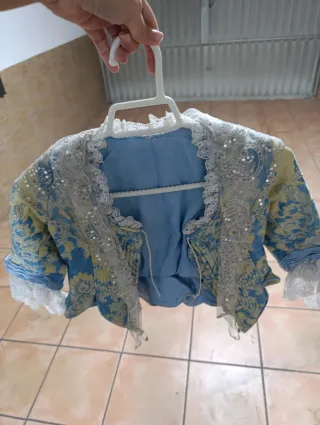Traje de Fallera Azul y Amarillo