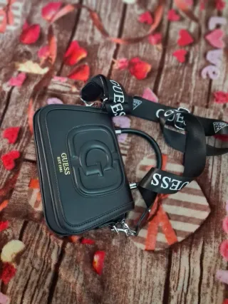 Bolso Guess Negro