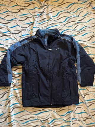 Abrigo Nike deportivo retro vintage