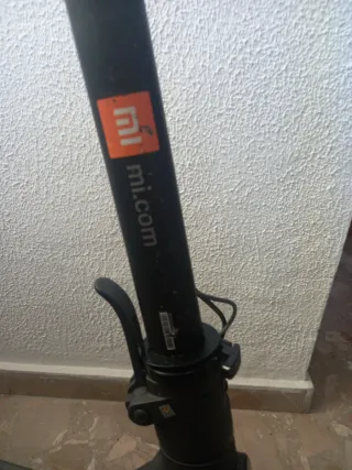 Patinete Eléctrico Xiaomi mi.com y rueda de recamb