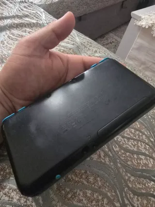 Nintendo New 2DS XL