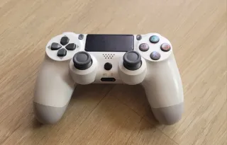 ​PS4 PRO 1TB  ¡Pack Multijugador con 4 Mandos