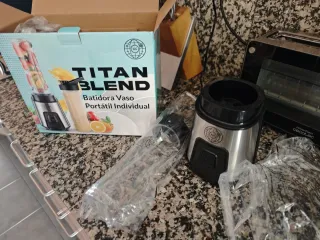 Batidora Portátil Titan Blend
