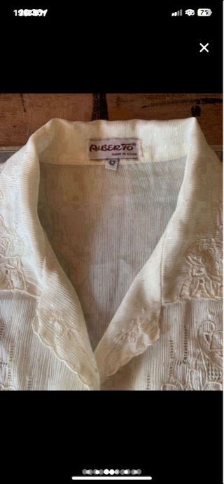 Blusa con bordado