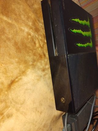 Xbox One con 2 mandos