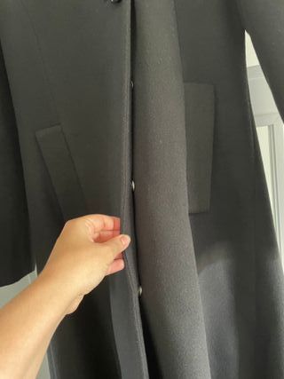 Abrigo largo gótico negro con capucha T L