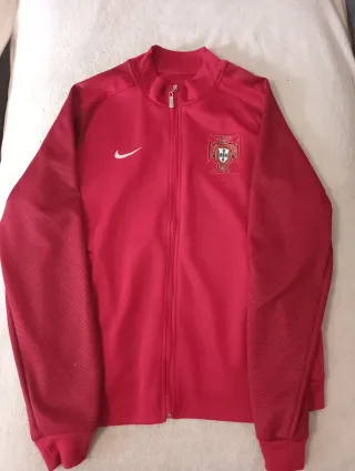 Chaqueta Nike Portugal Roja