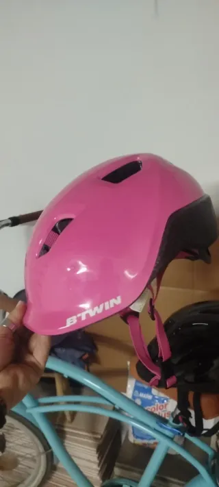 Lote 2 cascos bicicleta Btwin rosa y negro