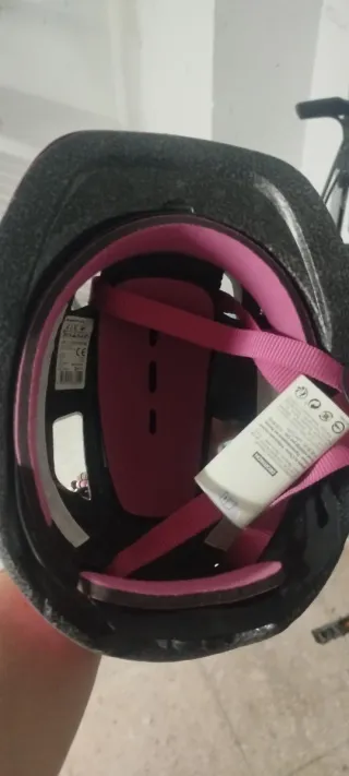 Lote 2 cascos bicicleta Btwin rosa y negro