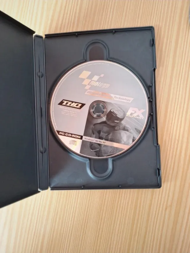 MotoGP Ultimate Racing Technology PC CD-ROM