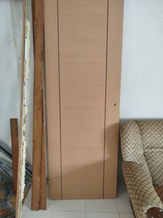 Puerta de interior madera