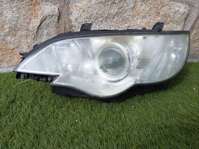 Faro Izquierdo Subaru Outback Xenon