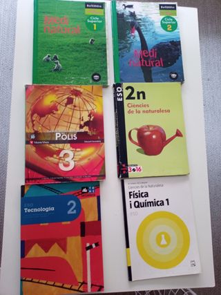 Libros de texto diferentes cursos a 3 € la unidad 