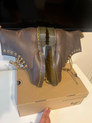 Dr. Martens Stivali Donna Marrone