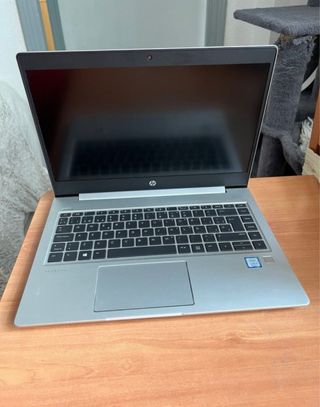 Portátil HP i5 8GB RAM SSD 1TB + 5G