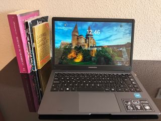 Portátil Medion Intel Core i3 - Como Nuevo