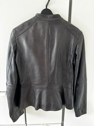 Chaqueta de cuero azul