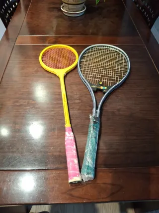 Lote 3 raquetas tenis y 1 squash