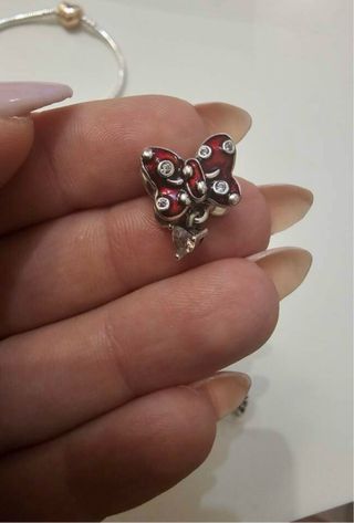 Charm Minnie Mouse Pandora Rojo y Plata